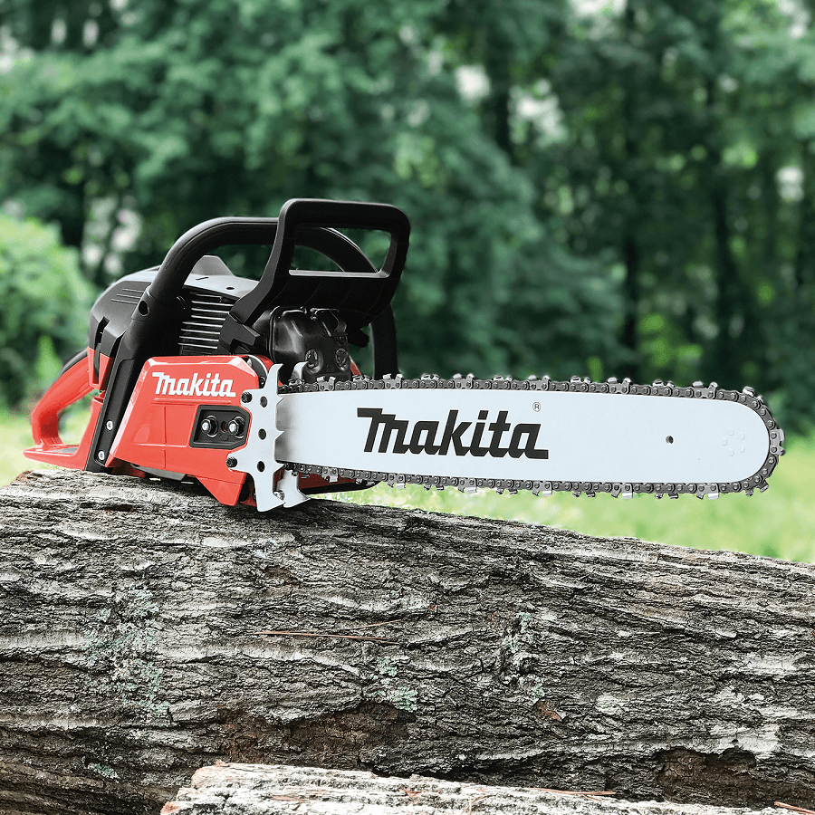 Makita 18� 50cc Chain Saw EA5001PREG (front)