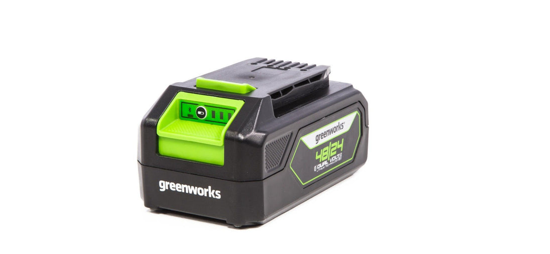 Greenworks Commercial PSE302 8" Pole Saw 48 / 24 V