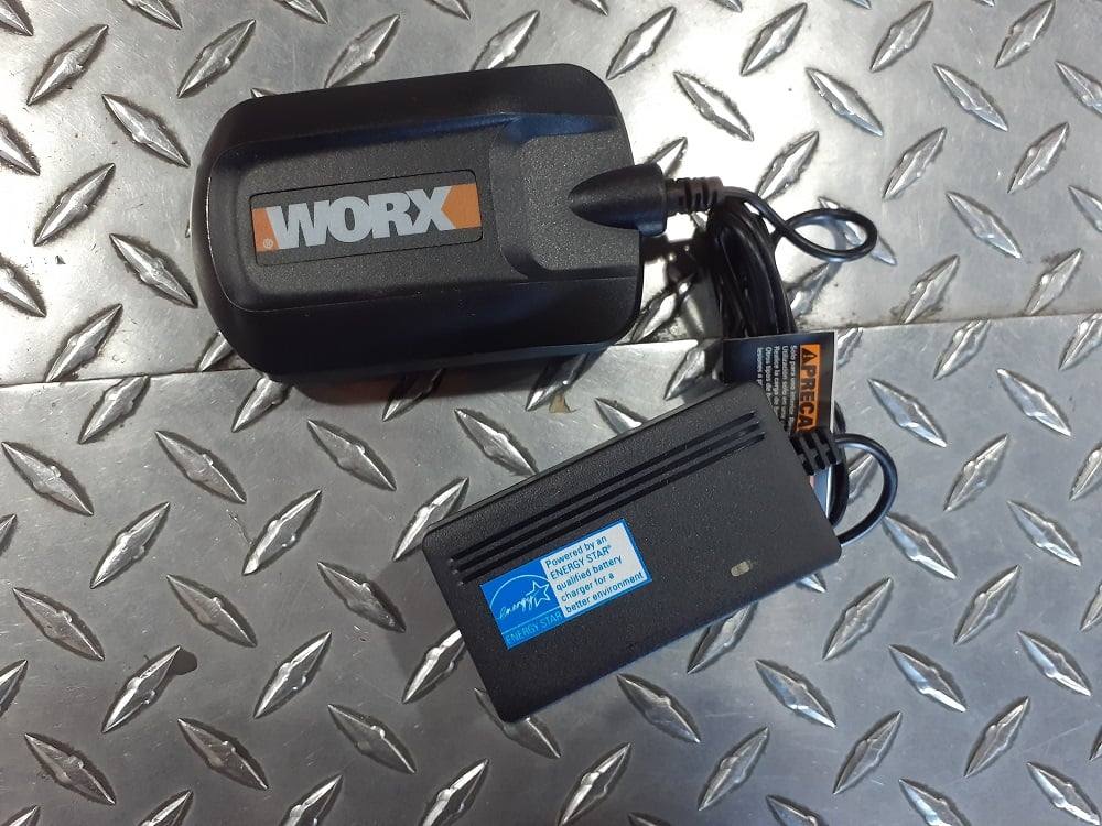 WORX WG251 18V Battery Operated Hedge Trimmer