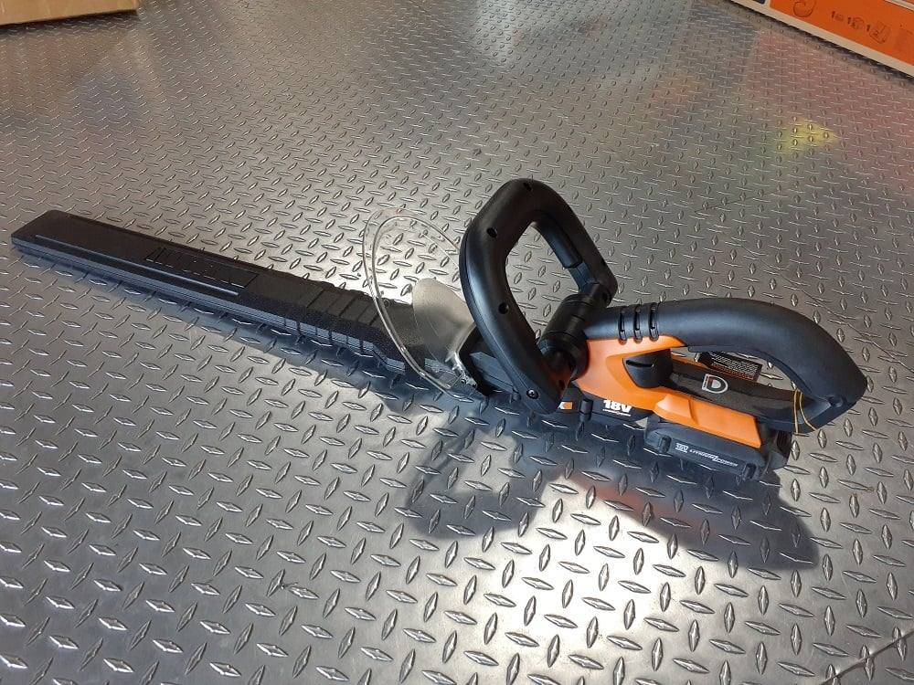 WORX WG251 18V Battery Operated Hedge Trimmer