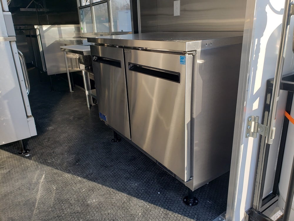 8.5' x 32' White Vending Concession Food Trailer With Appliances