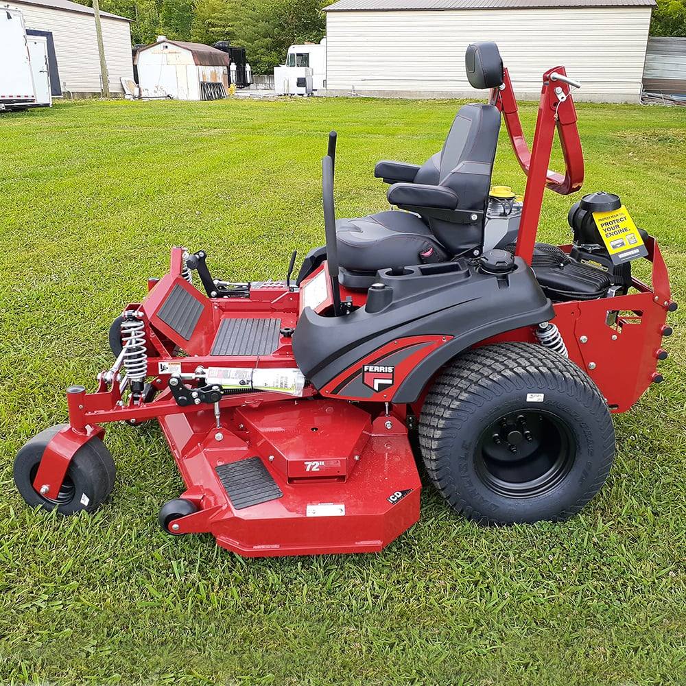 Ferris 5901872 ISX 3300 Zero Turn Mower Front Right