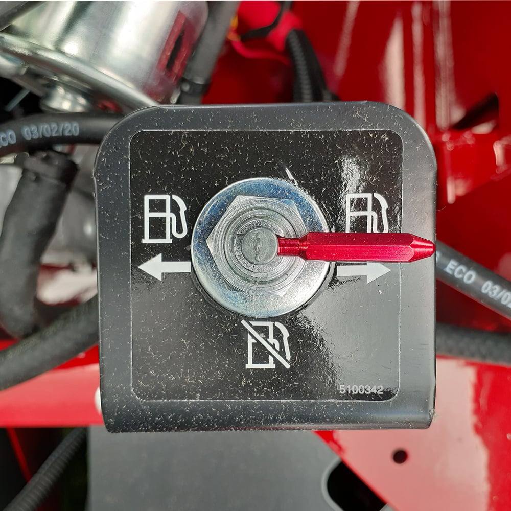 Ferris 5901872 ISX 3300 Zero Turn Mower Front Right
