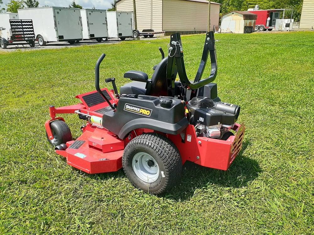 Snapper Pro S120 5901862 Zero Turn Mower Front Right