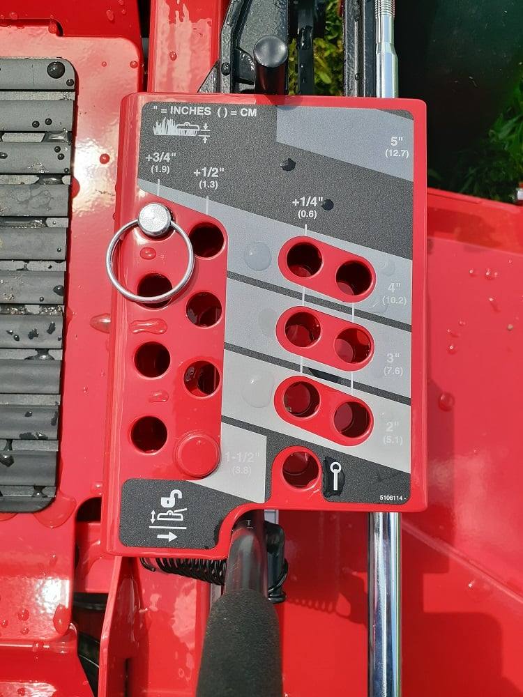 Snapper Pro S120 5901862 Zero Turn Mower Front Right