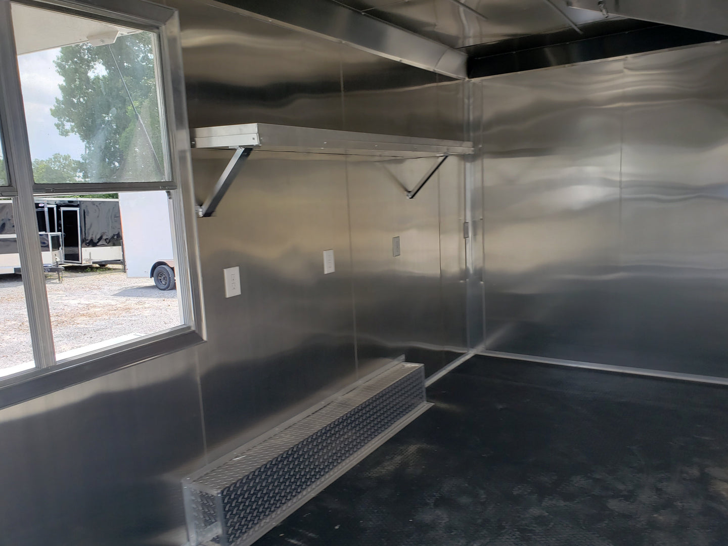 8.5' x 18' White Pizza Vending Concession Food Trailer