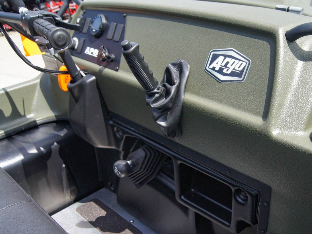 2023_Argo_Frontier_650_6x6_23HP_Vanguard_XTV, Brake View. 