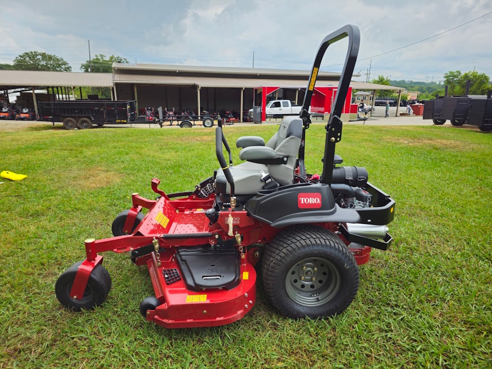 Toro 72910 5000 Series 60" Zero Turn Mower Front Right