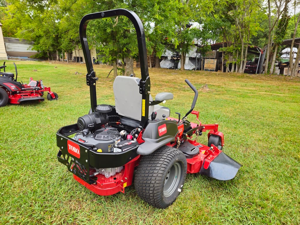 Toro 72910 5000 Series 60" Zero Turn Mower Front Right