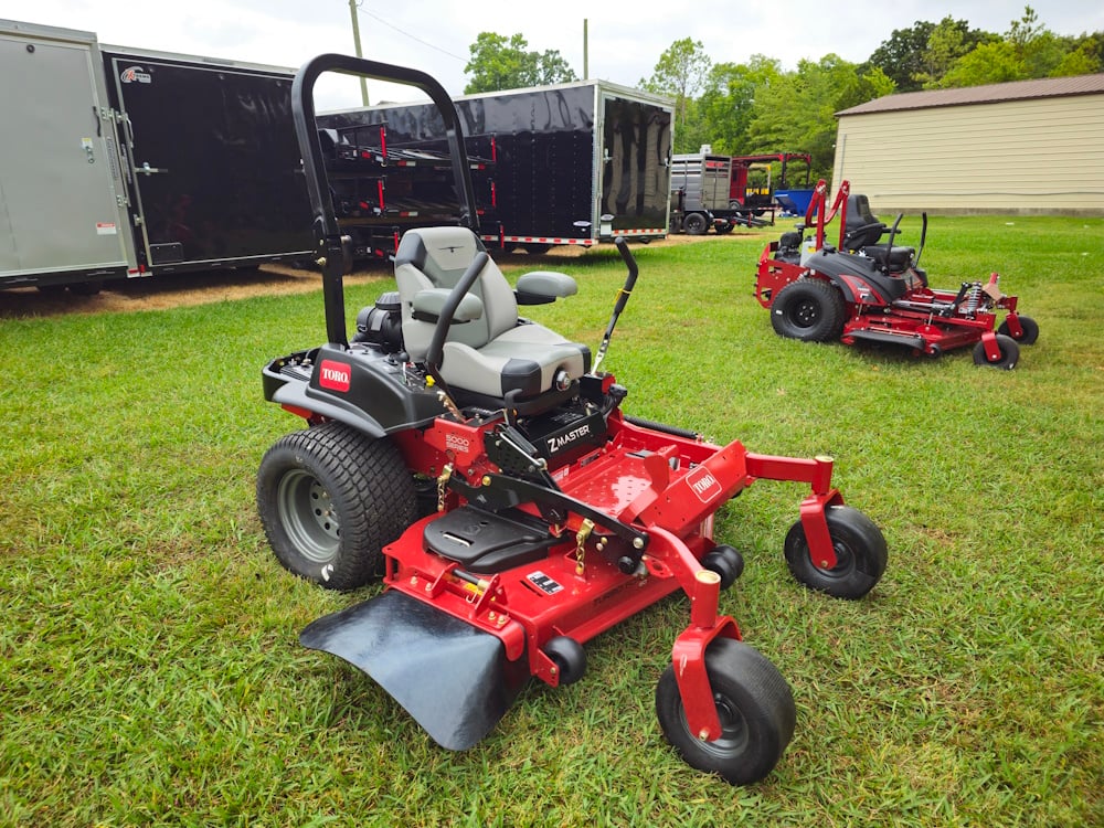 Toro 72910 5000 Series 60" Zero Turn Mower Front Right