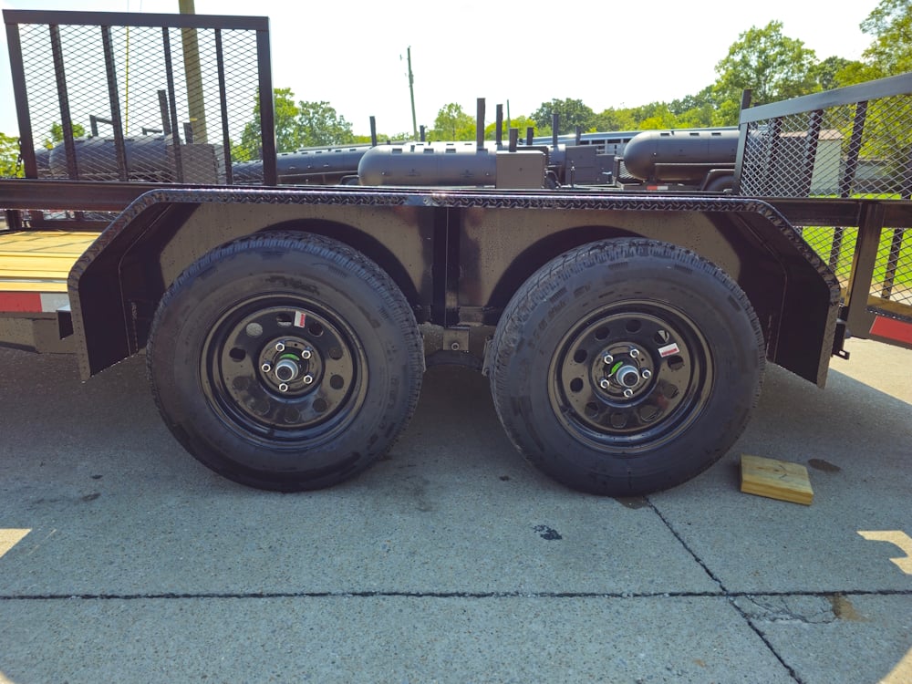 7' X 14' Tandem Axle Dovetail Utility Trailer with Side Gate Side Angle