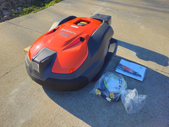 Husqvarna Automower 550H Robotic Mower - SLE Equipment - 3