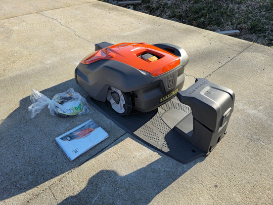Husqvarna Automower 550H Robotic Mower - SLE Equipment - 4
