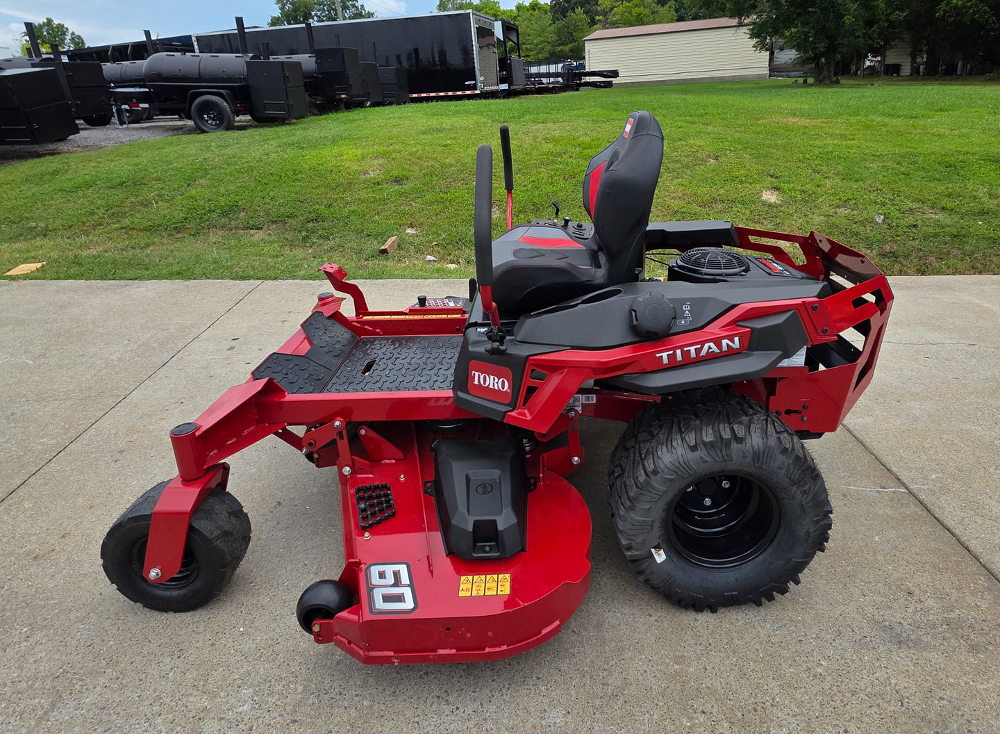Toro 76605 60" Titan Zero Turn Mower 24HP KAW - SLE Equipment - 5