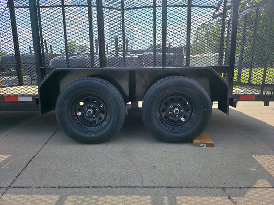 TURF ONE Weibang WBDL5021R with 6.4x14 Leafcage and Tarp 3,500lb Axles 