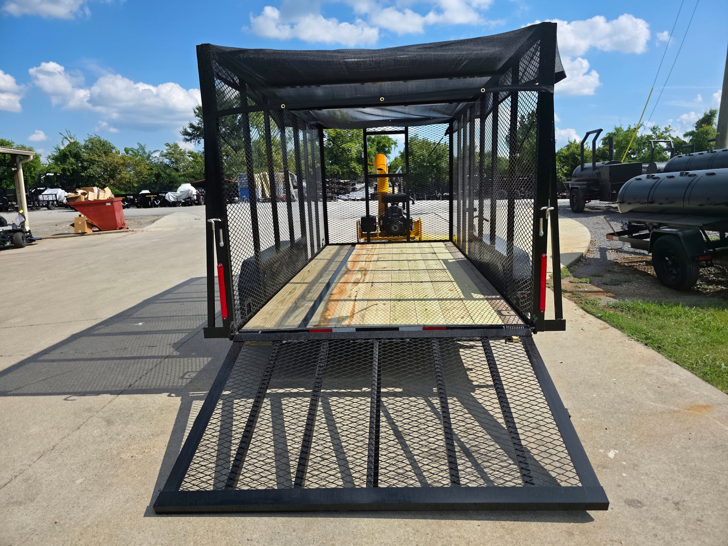 TURF ONE Weibang WBDL5021R with 6.4x14 Leafcage and Tarp Rear Open Gate