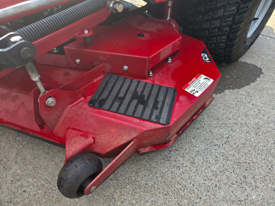 Used Ferris IS3200Z Zero Turn Mower 37 HP Vanguard Deck