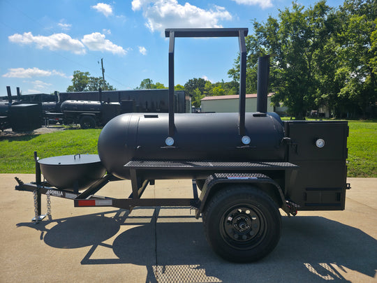 250 Gal Smoker Single Door with Counter Weight and Charkettle Left Side