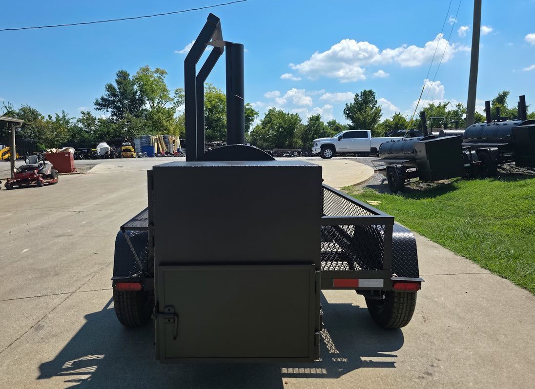 250 Gal Smoker Single Door with Counter Weight and Charkettle Rear
