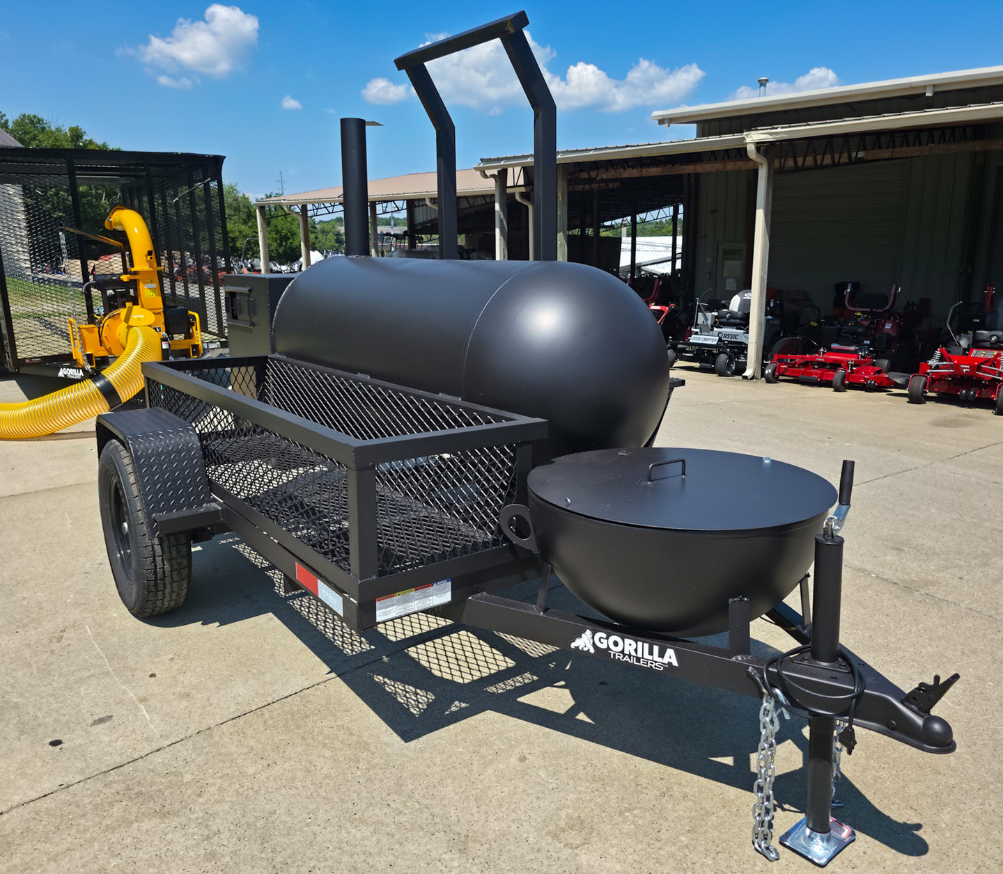 250 Gal Smoker Single Door with Counter Weight and Charkettle Front Right