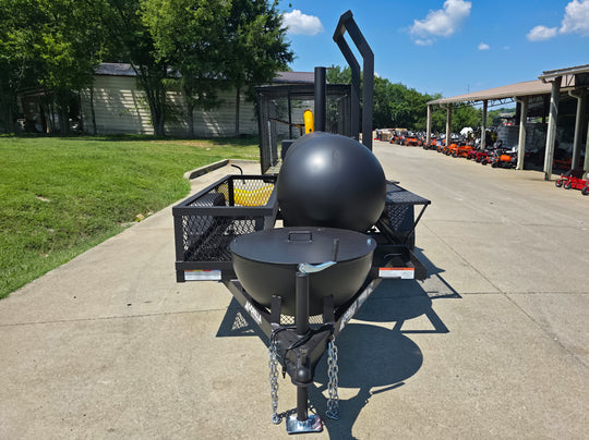 250 Gal Smoker Single Door with Counter Weight and Charkettle Front