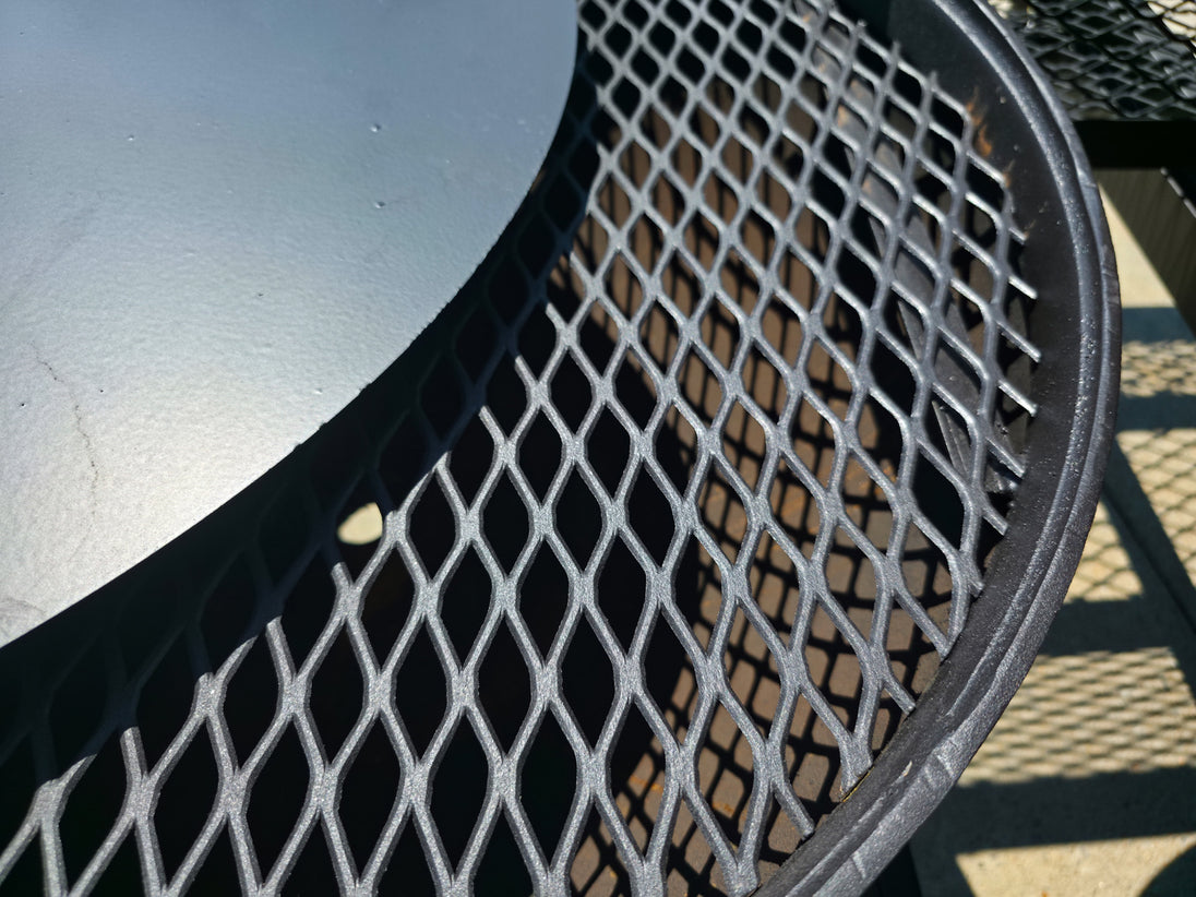 250 Gal Smoker Single Door with Counter Weight and Charkettle 