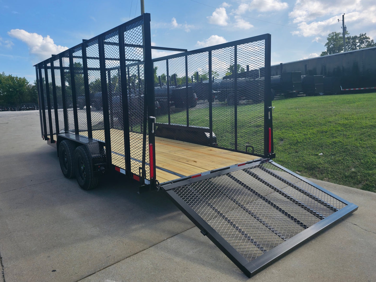 6.4' x 18' Debris Leaf Junk Trash Removal Loader Utility Trailer (2) 3500 Axles Left Rear Gate Down