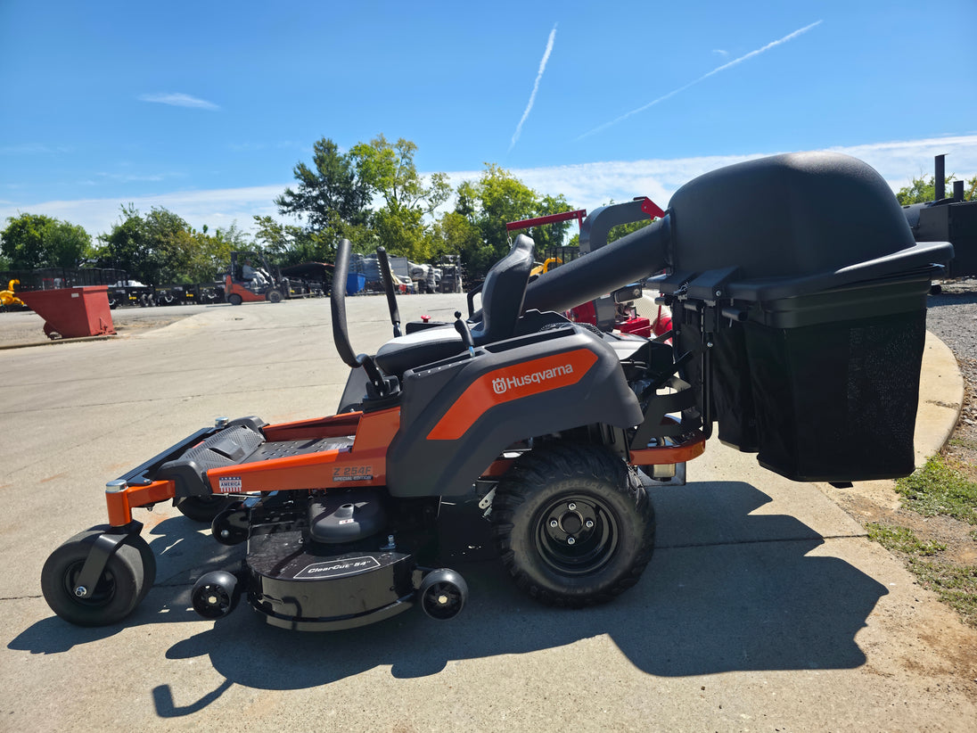 Husqvarna Z254F Special Edition Zero Turn Mower 23HP KAW with 591111401 Triple Bagger Right Side