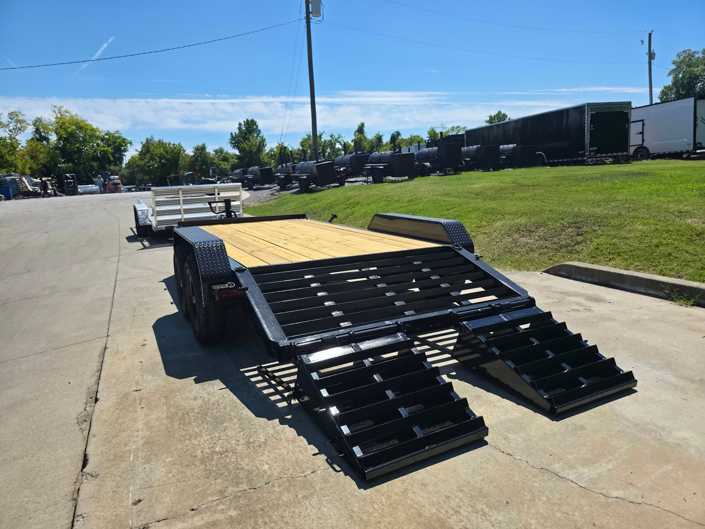 7x16 Equipment Trailer Dovetail Mini King Kong Ramps (2) 7,000LB Axles Left Rear Ramps Down