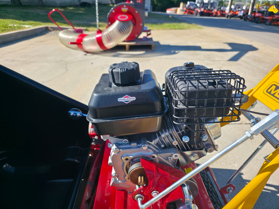 McLane 20-7-3.5B Front Throw 20" Reel Mower Briggs- 743521 Engine