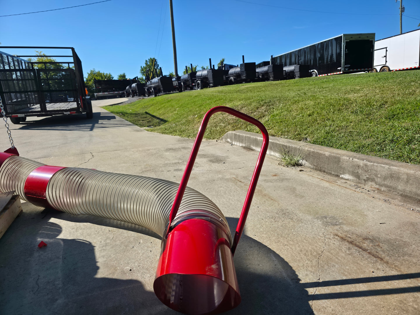 Land Shark LSDL - 18VGDE 18HP Vanguard Leaf Truck Loader Debris Vacuum - SLE Equipment - 15