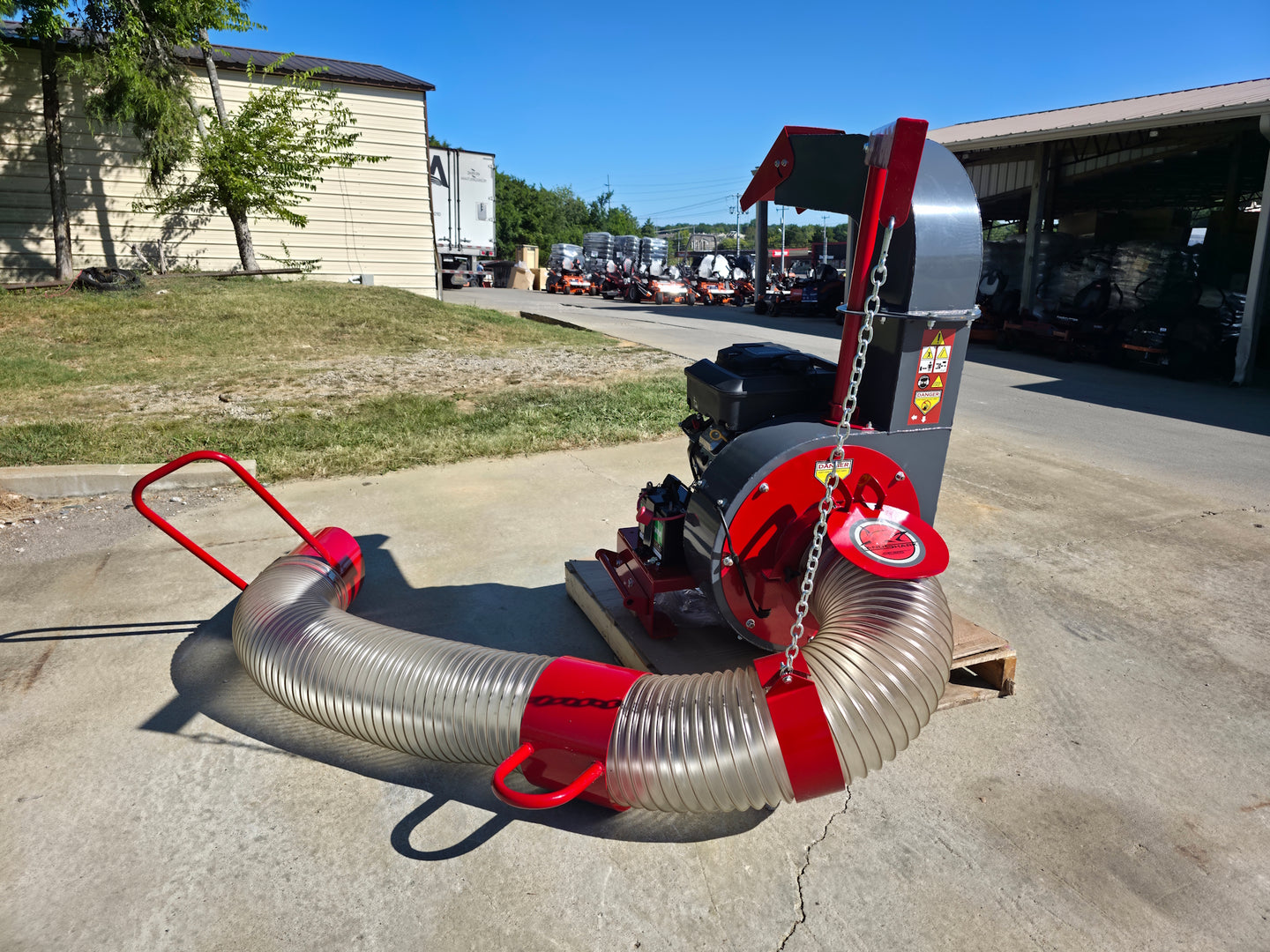 Land Shark LSDL - 18VGDE 18HP Vanguard Leaf Truck Loader Debris Vacuum - SLE Equipment - 3