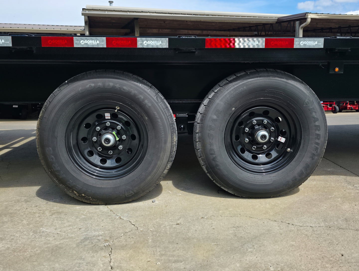 8.5x25 IBeam Deckover Trailer DoveTail (2) 7K Axles King Kong Ramps 14k GVWR - SLE Equipment - 27