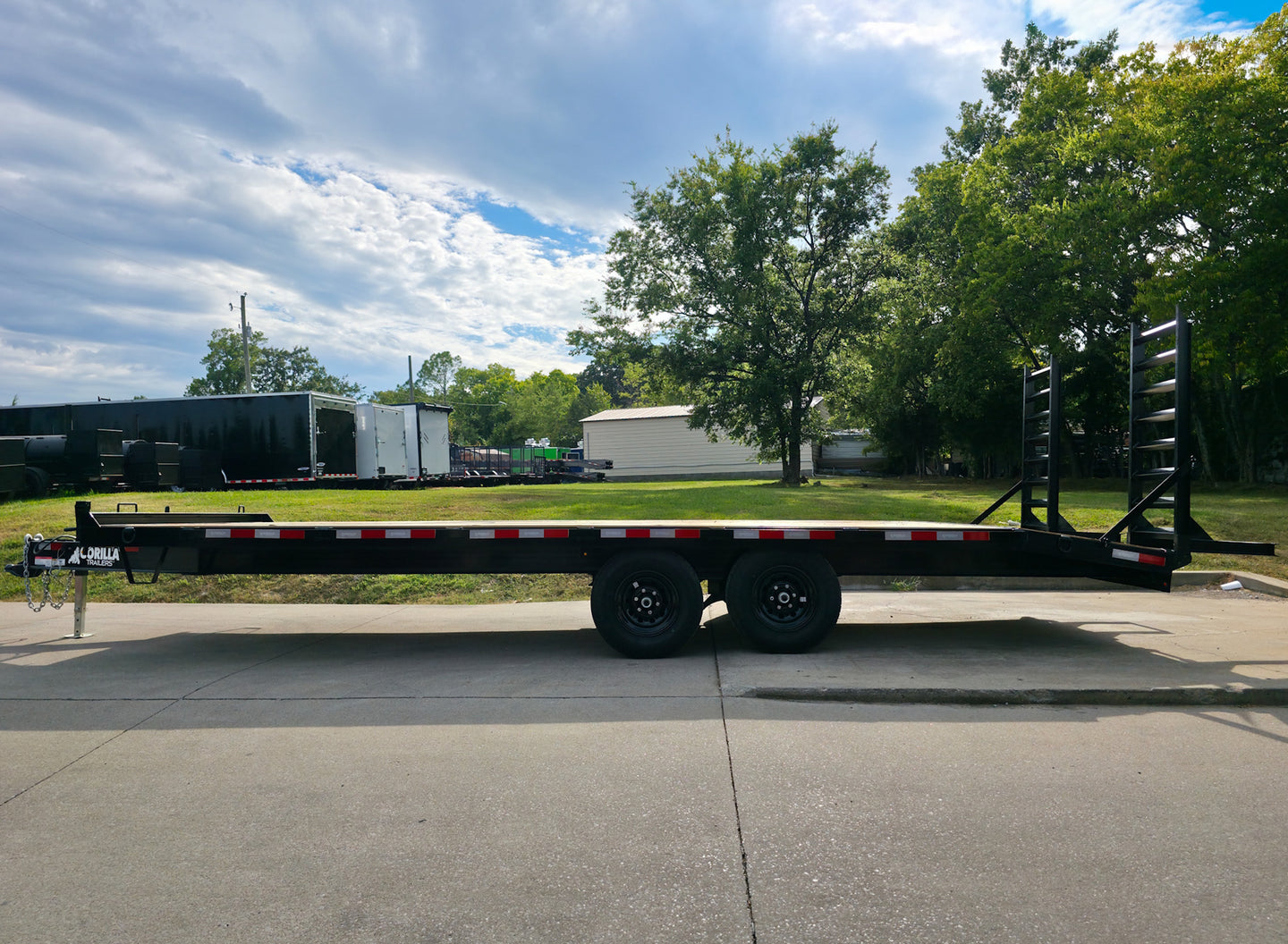 8.5x22 Deckover I - Beam Trailer (2) 5,200lb Axles Stand - Up Ramps 10K GVWR - SLE Equipment - 4