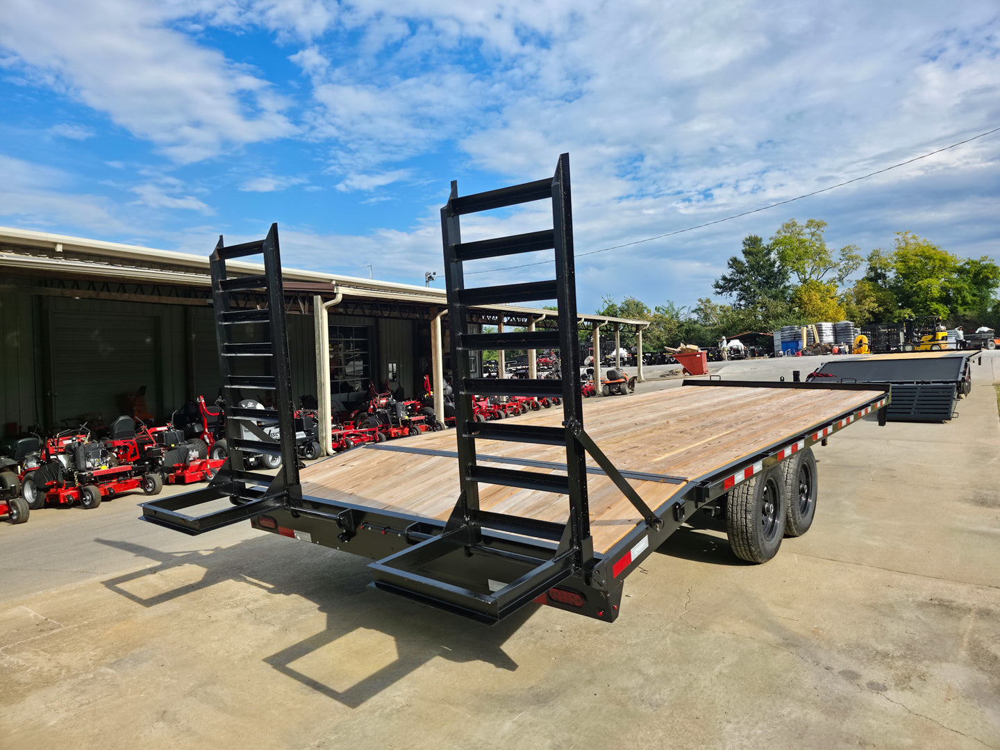 8.5x22 Deckover I - Beam Trailer (2) 5,200lb Axles Stand - Up Ramps 10K GVWR - SLE Equipment - 9