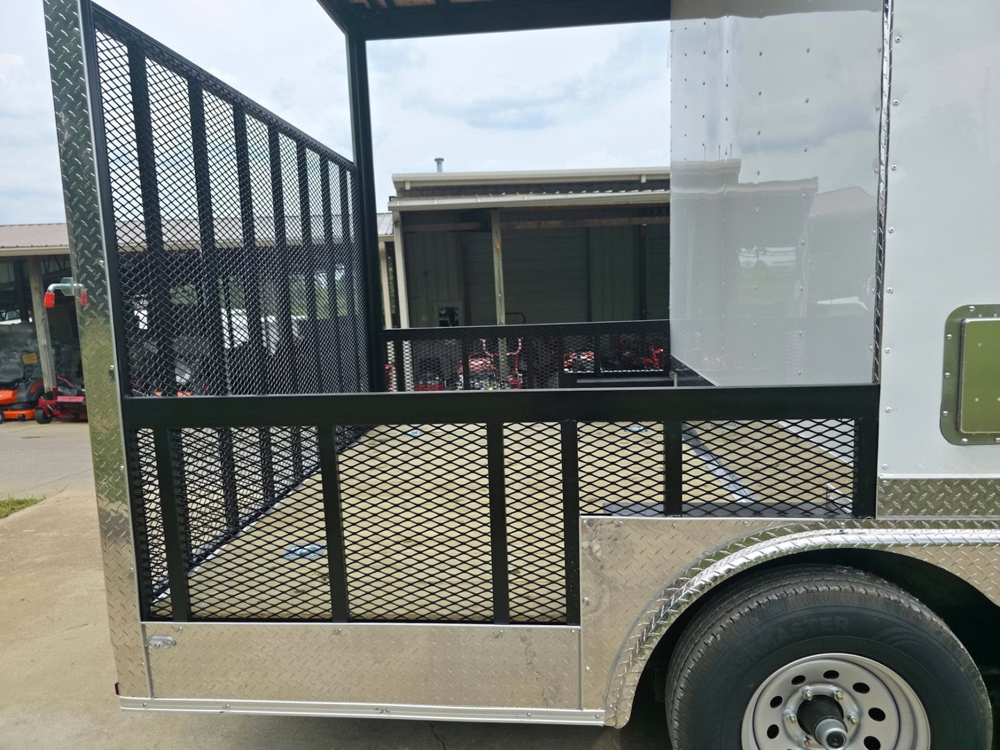 8.5x18 White Enclosed Hybrid with Rear Roof (2) 5200LB Axles Deck