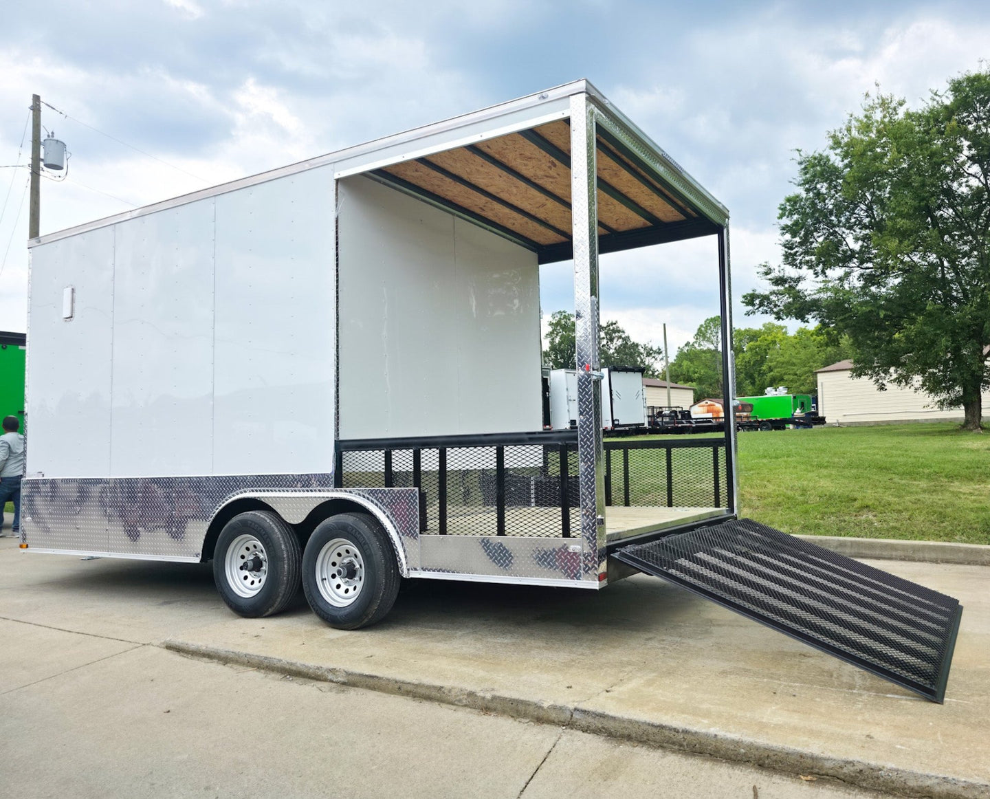 8.5x18 White Enclosed Hybrid with Rear Roof (2) 5200LB Axles Left Rear