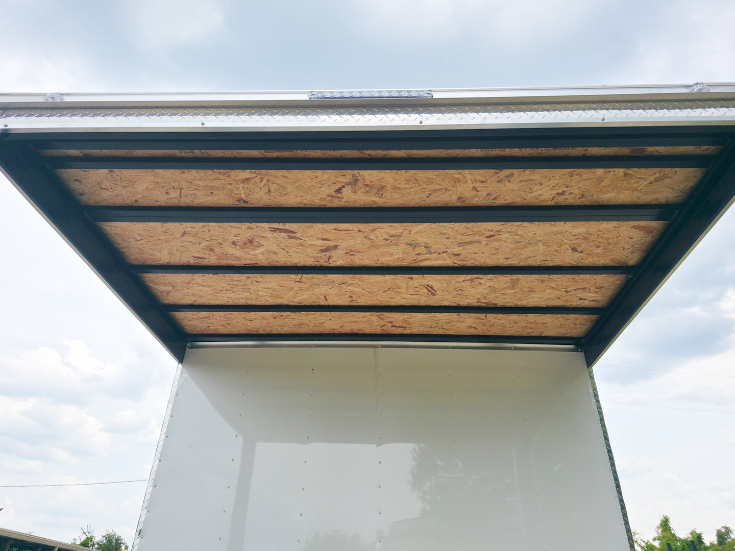 8.5x18 White Enclosed Hybrid with Rear Roof (2) 5200LB Axles Utility Roof