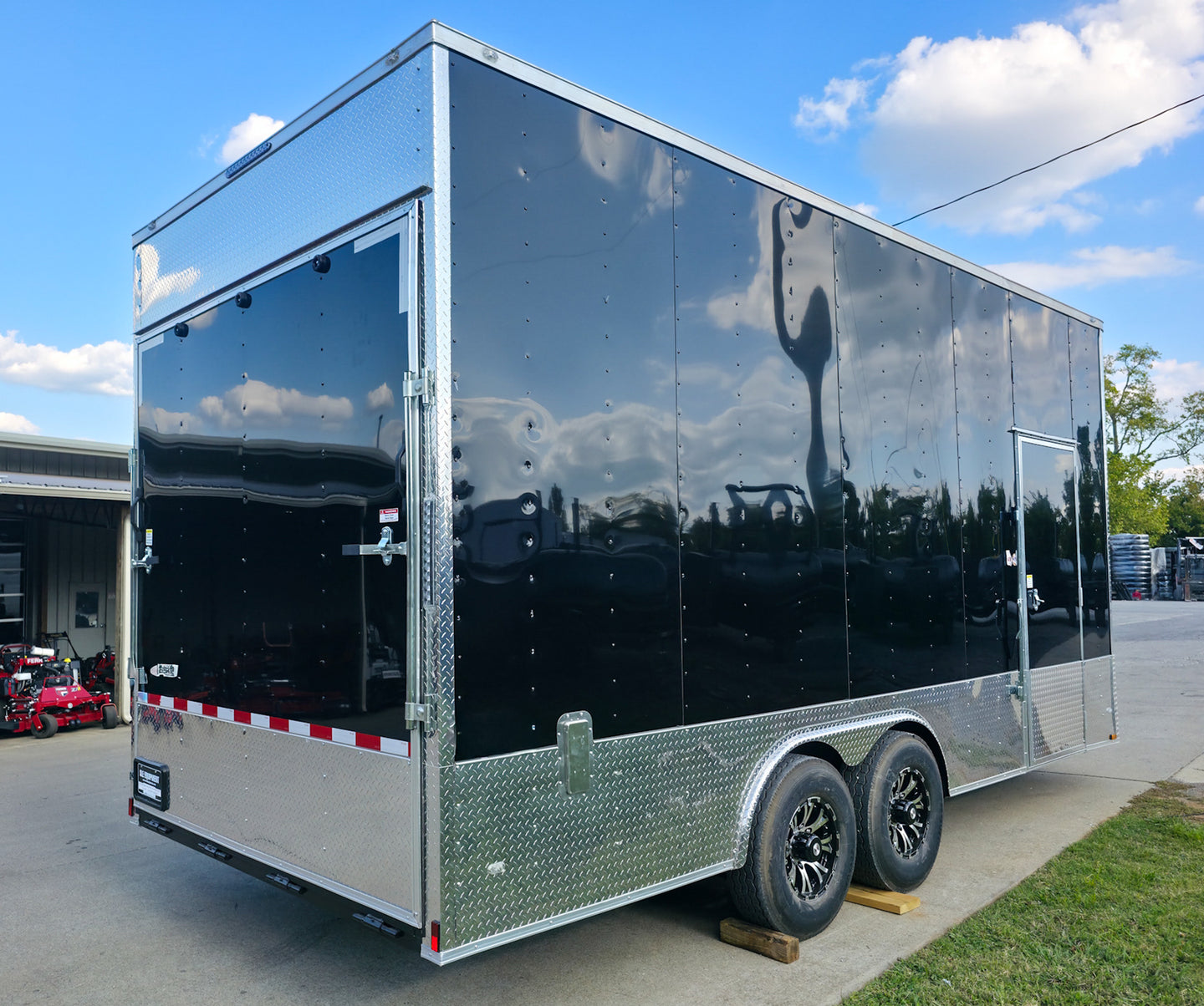 8.5x20 Enclosed Flat Nose with 9' Interior Height (2) 7,000LB Axles Right Rear