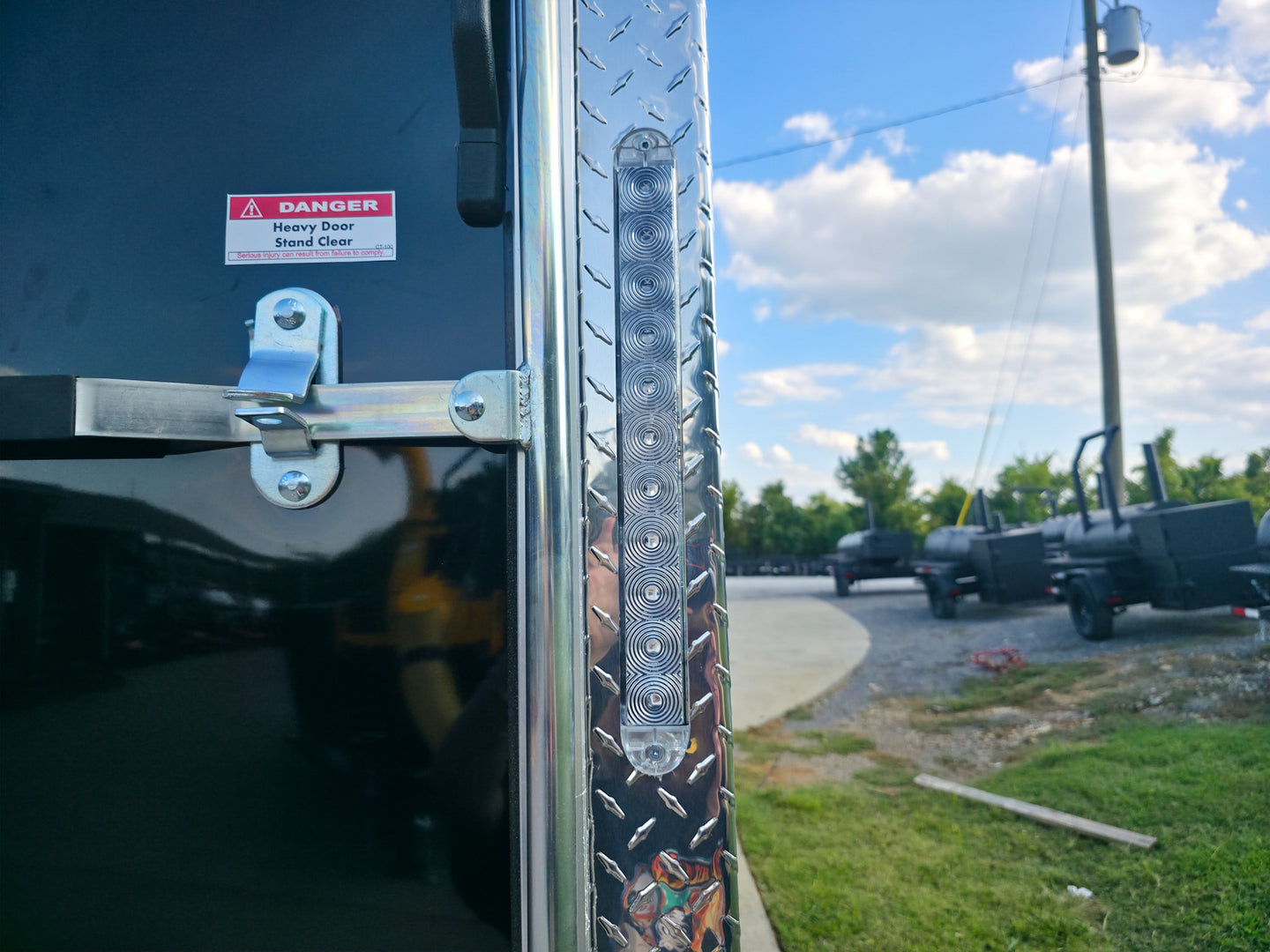 8.5x20 Enclosed Flat Nose with 9' Interior Height (2) 7,000LB Axles LED Brake Lights