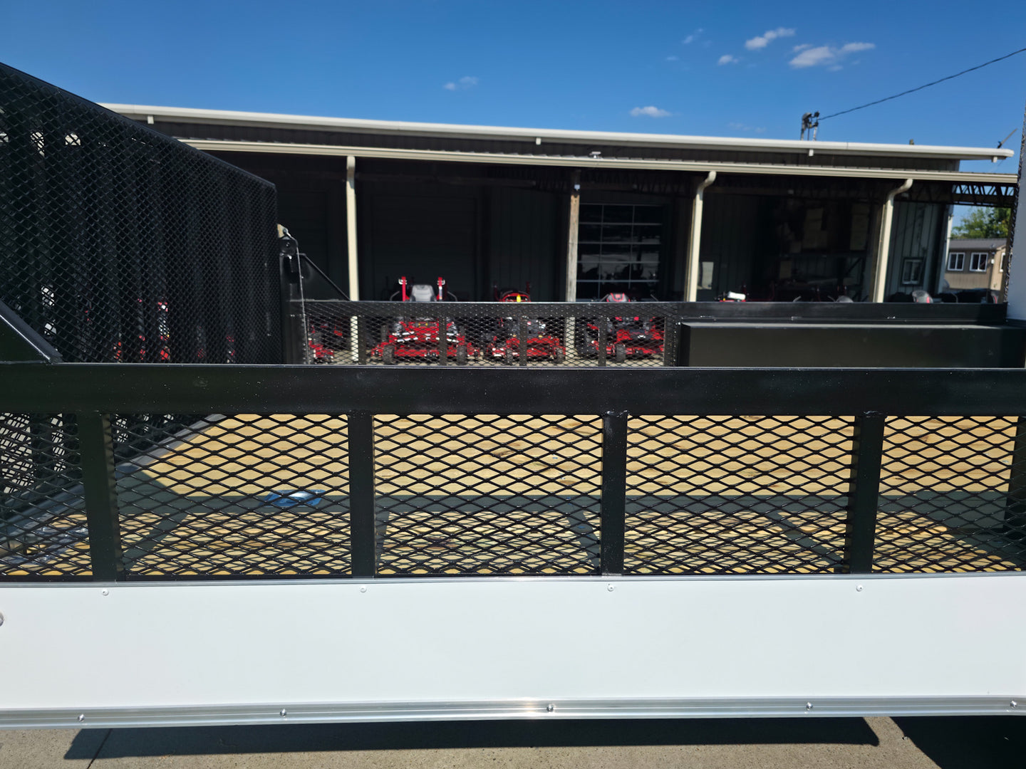 8.5x24 White Enclosed Hybrid with Side Ladder Racks (2) 7,000lb Axles Mesh Siding