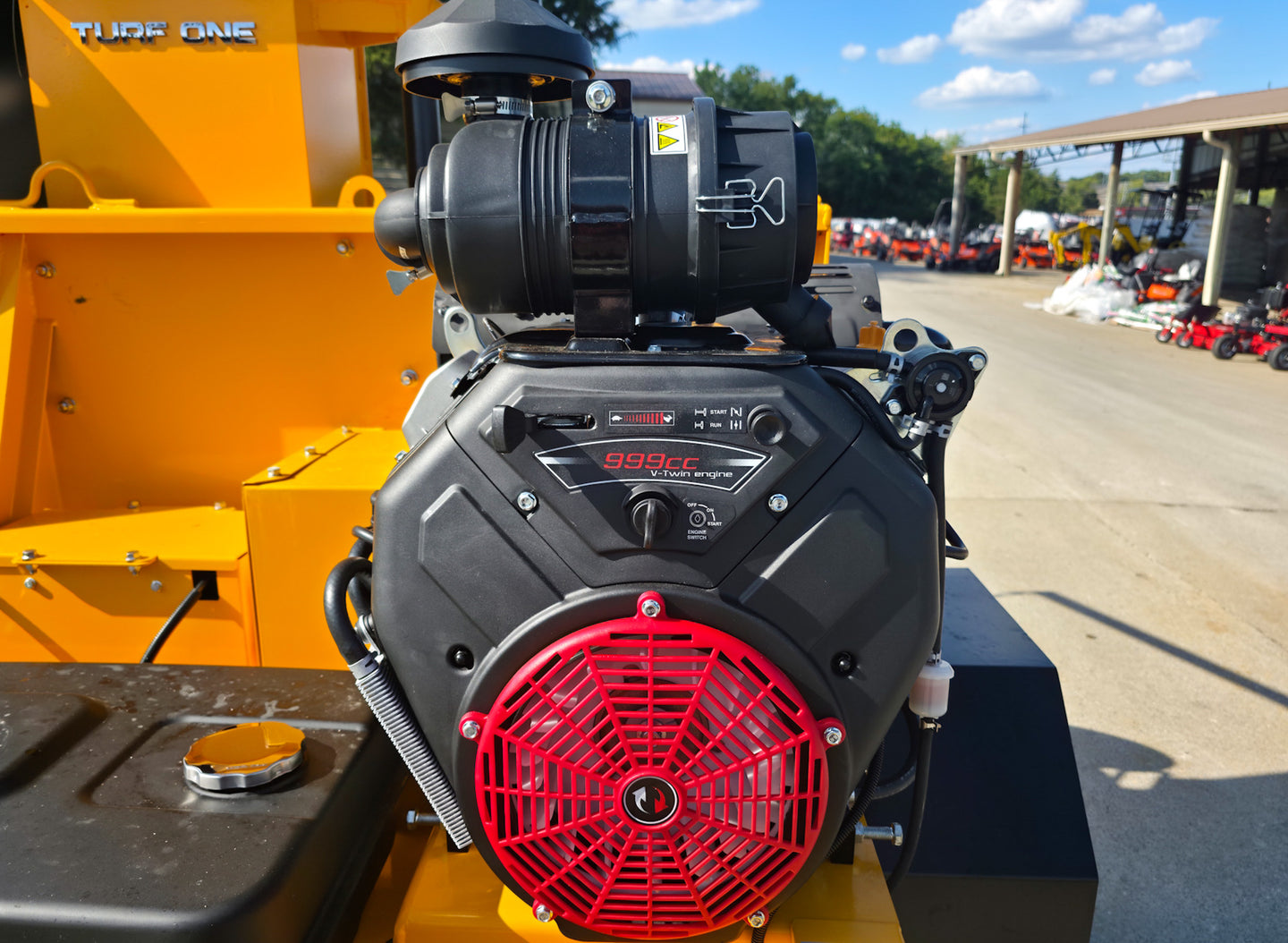 TURF ONE T10000DL PRO Truck Leaf Debris Loader V-Twin 35HP Engine 