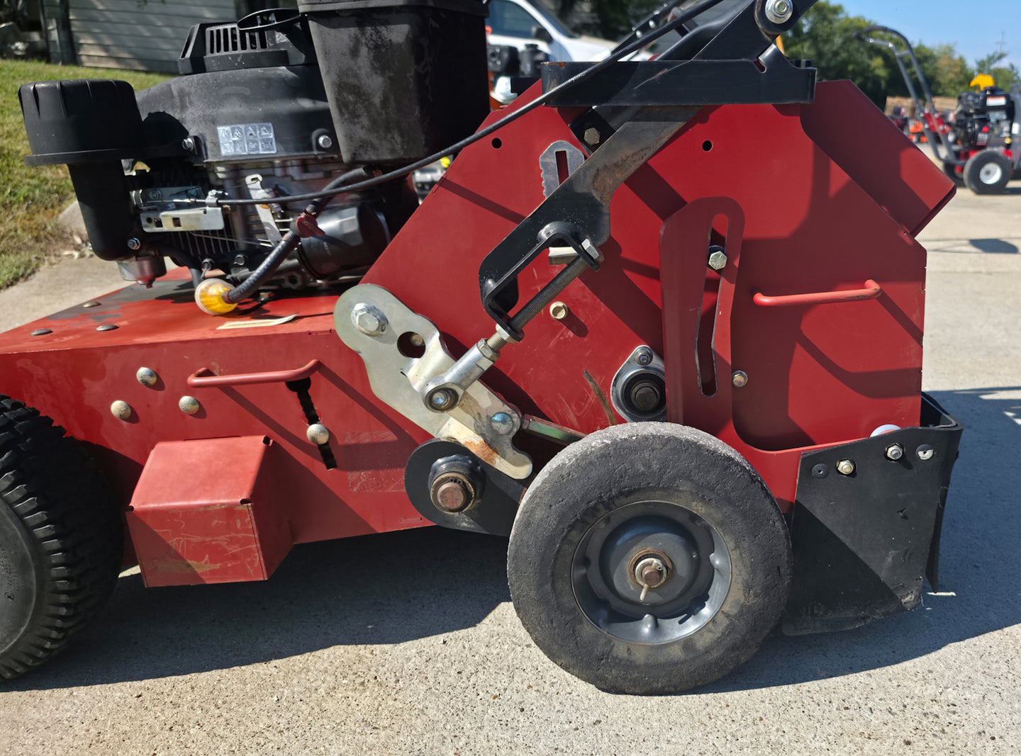 Toro 33515 21" Hydraulic Walk Behind Aerator  Left Back Tire