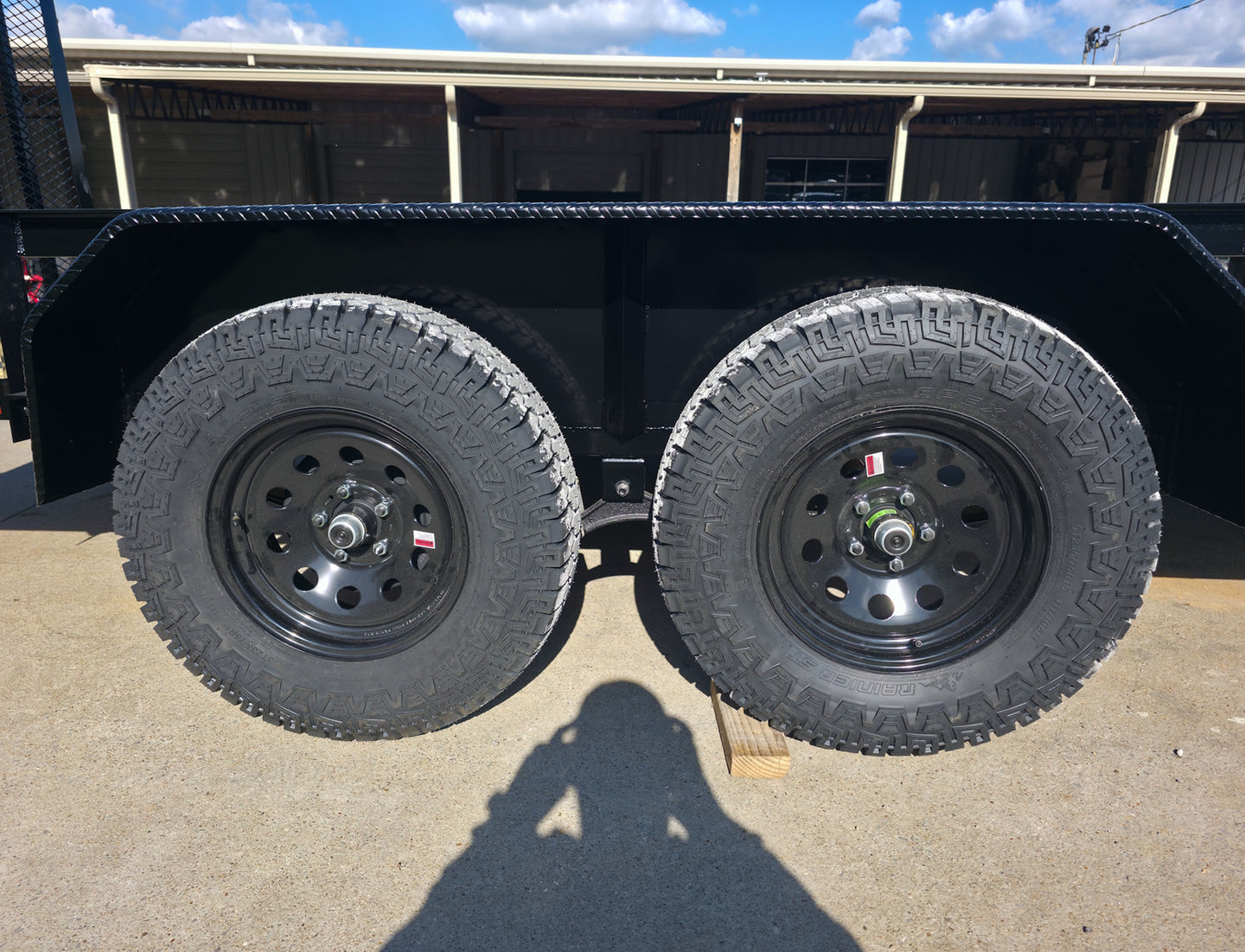 6.4x18 Straight Deck Off Road Utility Trailer (2) 3,500lb Axle Offroad Tires