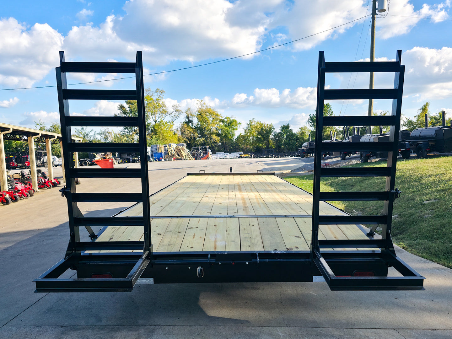 8.5x24 Deckover I-Beam Trailer Stand-Up Ramps (2) 5,200lb Axles Rear