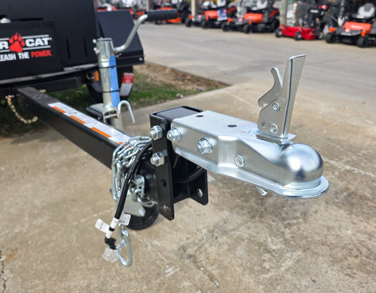 Bear Cat CH8993H Chipper 9" Tow Behind 35HP VAN - SLE Equipment - 32