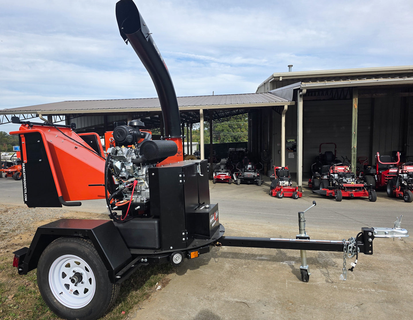 Bear Cat CH8993H Chipper 9" Tow Behind 35HP VAN - SLE Equipment - 14