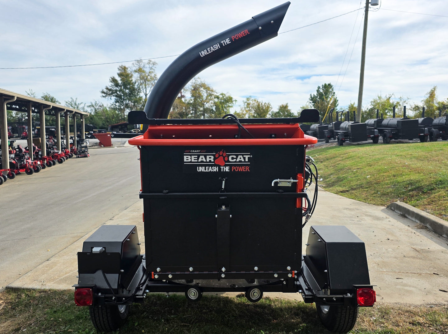 Bear Cat CH8993H Chipper 9" Tow Behind 35HP VAN - SLE Equipment - 20