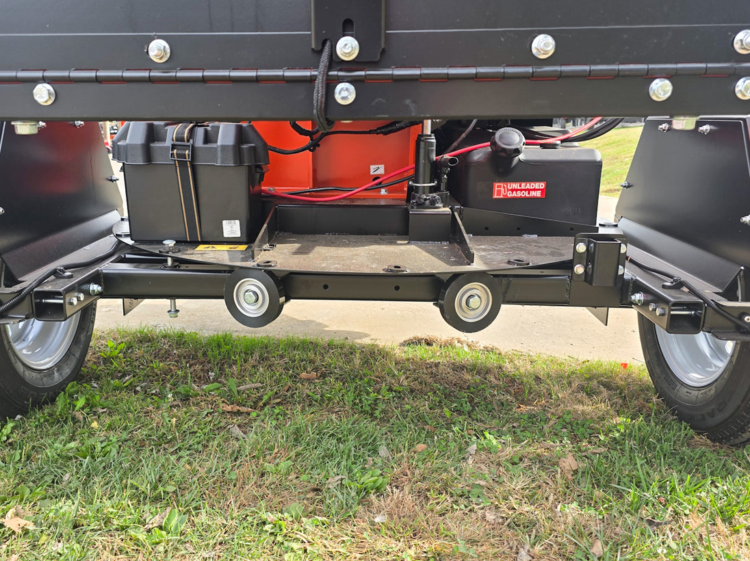 Bear Cat CH8993H Chipper 9" Tow Behind 35HP VAN - SLE Equipment - 33