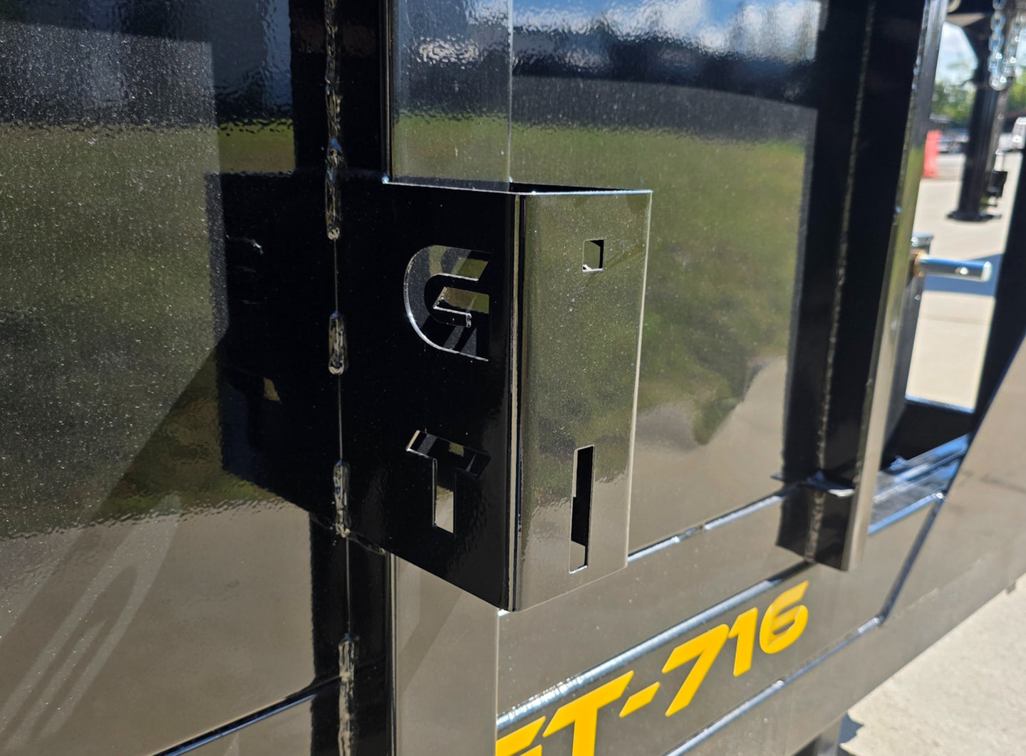 7x16 Gooseneck Telescopic Dump Trailer with 3ft Sides (2) 7K Axles 14K GVWR Tire Mount